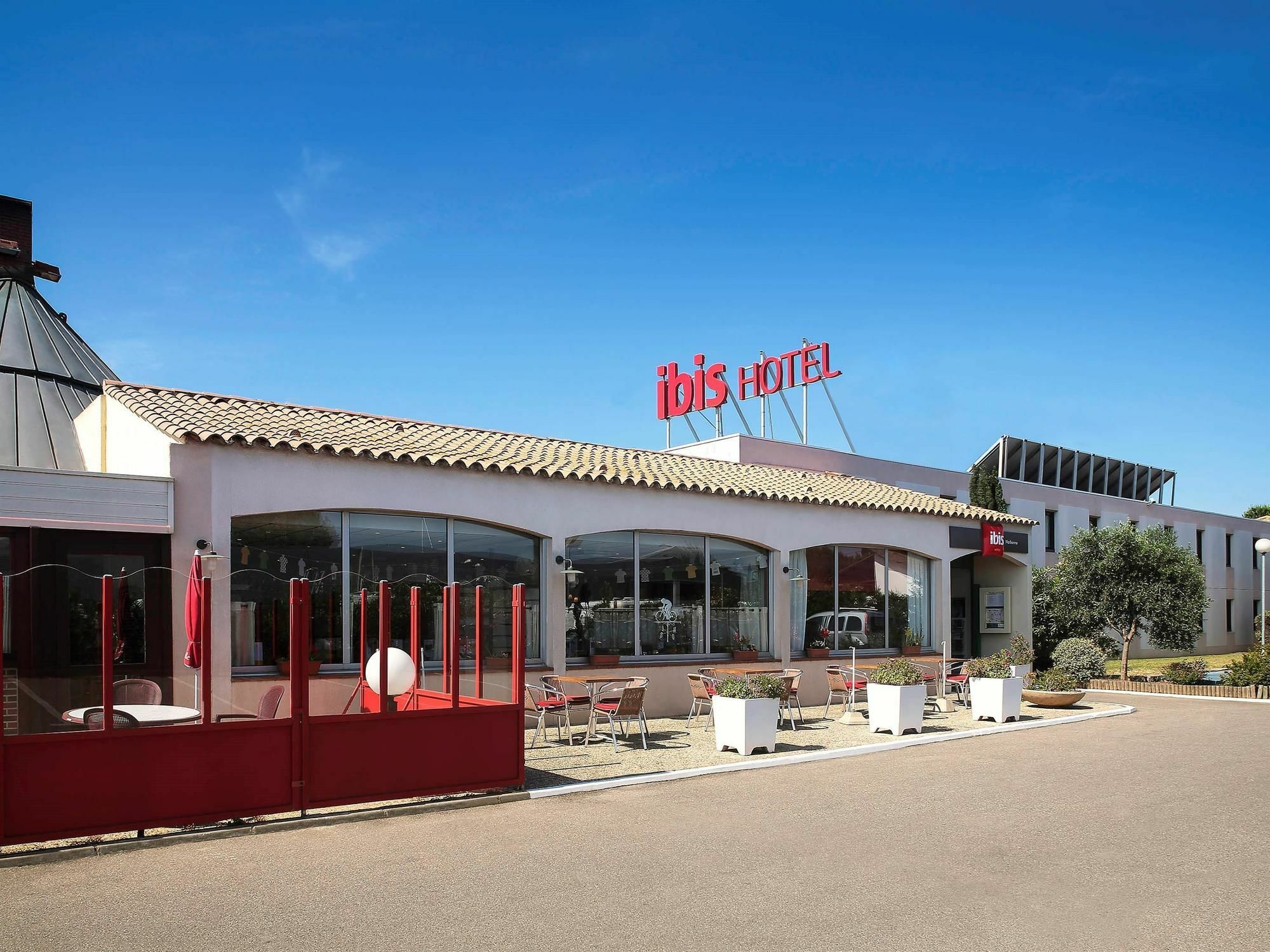 Hotel Ibis נרבון מראה חיצוני תמונה